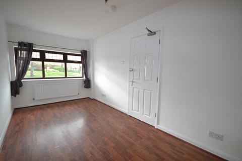 1 bedroom in a house share to rent, Oldbrook, Milton Keynes MK6