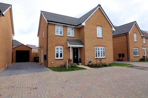 4 bedroom detached house for sale, Willow Grove, Wixams MK42