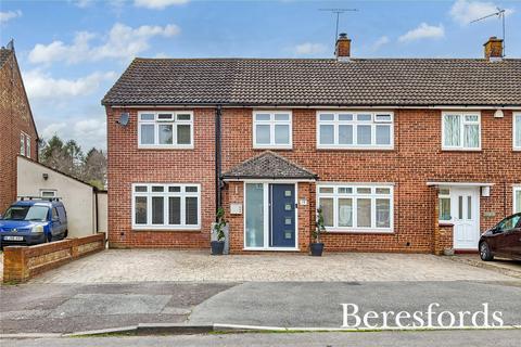 19 Fox Hatch, Kelvedon Hatch, Brentwood, CM15 0AR