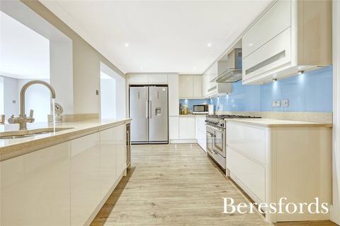 19 Fox Hatch, Kelvedon Hatch, Brentwood, CM15 0AR