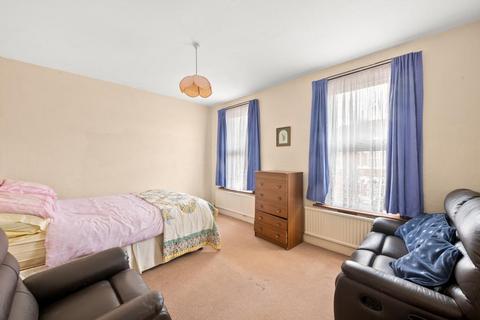 131 Seaford Road, Ealing, London, W13 9HS