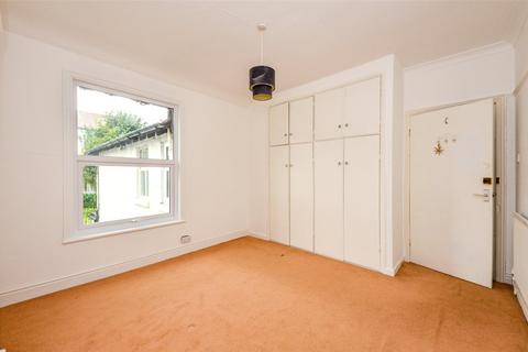 2 bedroom apartment for sale, Colwyn Avenue, Rhos on Sea, Colwyn Bay, Conwy, LL28