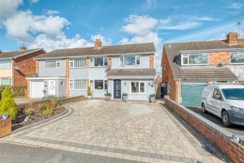 3 bedroom semi-detached house for sale, Blackfriars Avenue, Droitwich, WR9 8RH