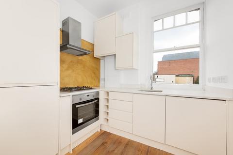 2 bedroom apartment for sale, Chatsworth Way, London, SE27