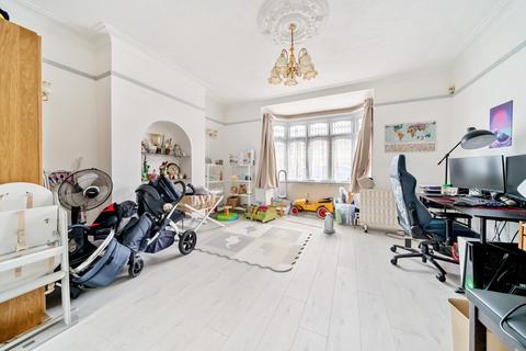 16 Callander Road, London, SE6 2QD