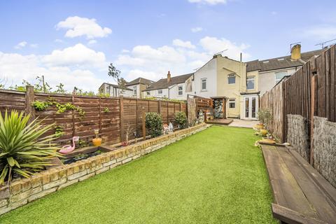 74 Broomfield Road, Swanscombe, DA10 0LT