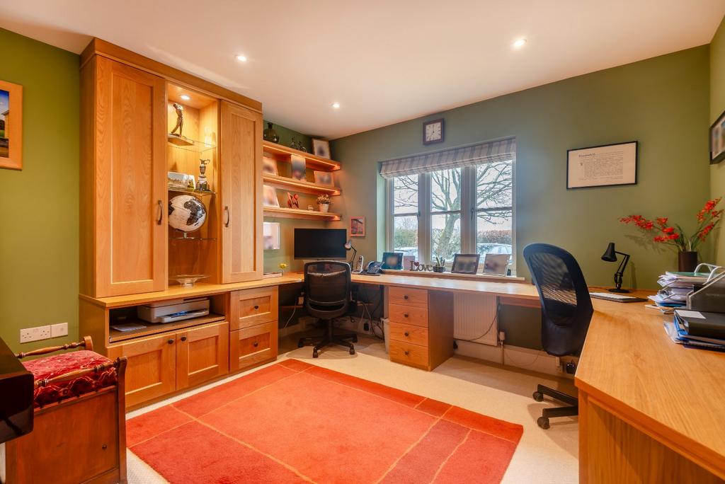 Study/Home Office