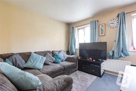 8 Binley Road, Chelmsford, CM2 6XJ