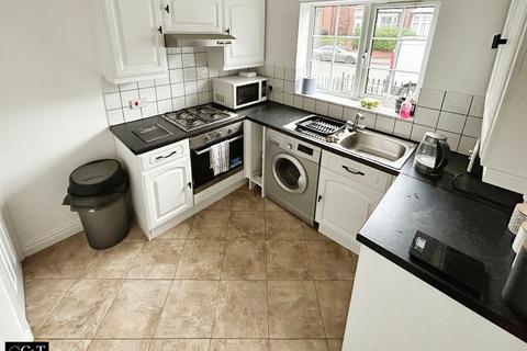 2 bedroom semi-detached house to rent, Fenton Street, Brierley Hill