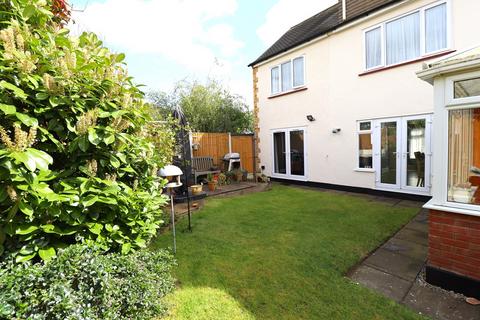 4 bedroom detached house for sale, Winbrook Road, Rayleigh, SS6