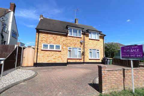 4 bedroom detached house for sale, Winbrook Road, Rayleigh, SS6