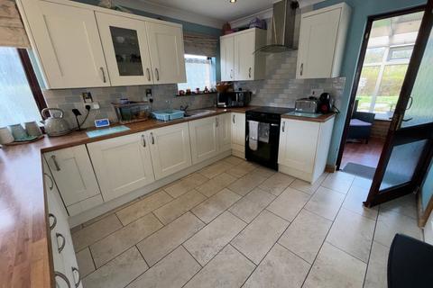Gorwel Saron Road, Pentre Cwrt, Llandysul, SA44 5DL