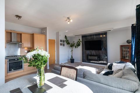 2 bedroom flat for sale, New Mart Place, Chesser, Edinburgh, EH14