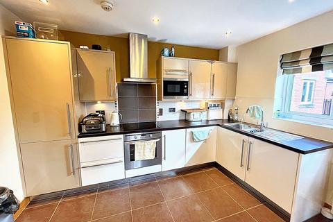 2 bedroom apartment for sale, 84 Mellish Road, Walsall, WS4