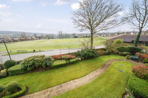 1 bedroom apartment for sale, Stanhope Court, Horsforth LS18