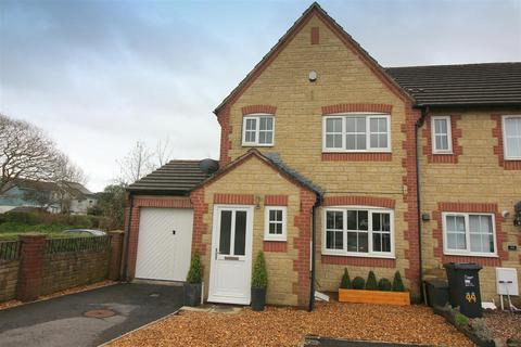 3 bedroom end of terrace house for sale, Snell Drive, Latchbrook, Saltash