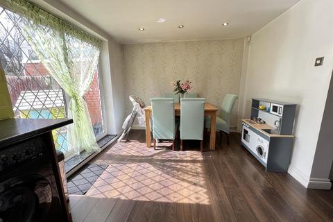 76 Curbar Road, Birmingham, B42 2AU
