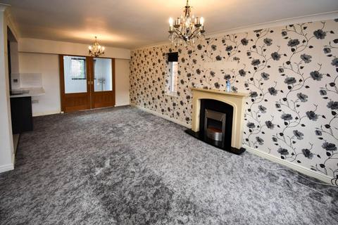 4 bedroom detached house to rent, Hemfield Close, Higher Ince, Wigan, WN2 2DW