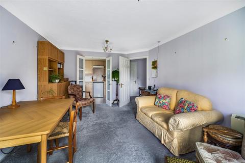 2 bedroom apartment for sale, St. Andrews Road, Bridport