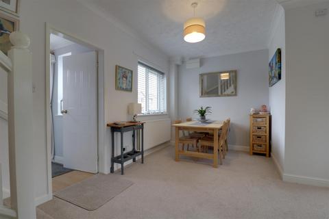 11 Arley Close, Alsager, Stoke-on-trent, ST7 2XA