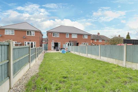 2 bedroom end of terrace house for sale, Lower Ash Road, Kidsgrove, Stoke-On-Trent