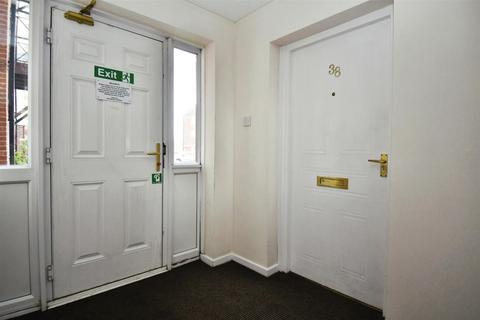 2 bedroom apartment for sale, Plimsoll Way, Hull