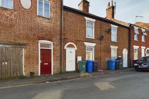 3 bedroom terraced house for sale, Chapel Street, Boston