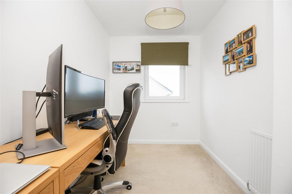 17 Gorse Wynd 18.jpg