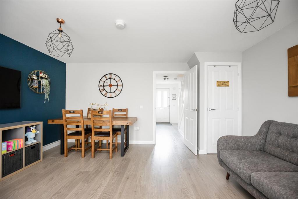 17 Gorse Wynd 8.jpg