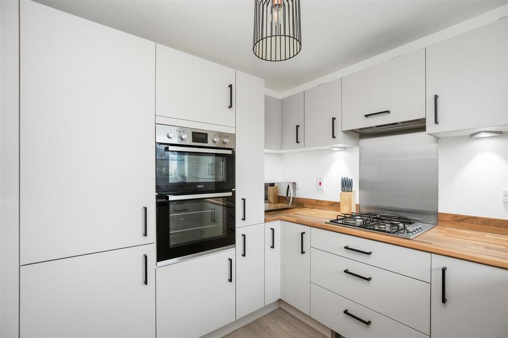 17 Gorse Wynd 10.jpg