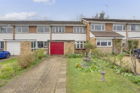 3 bedroom terraced house for sale, Dedmere Court, Marlow SL7