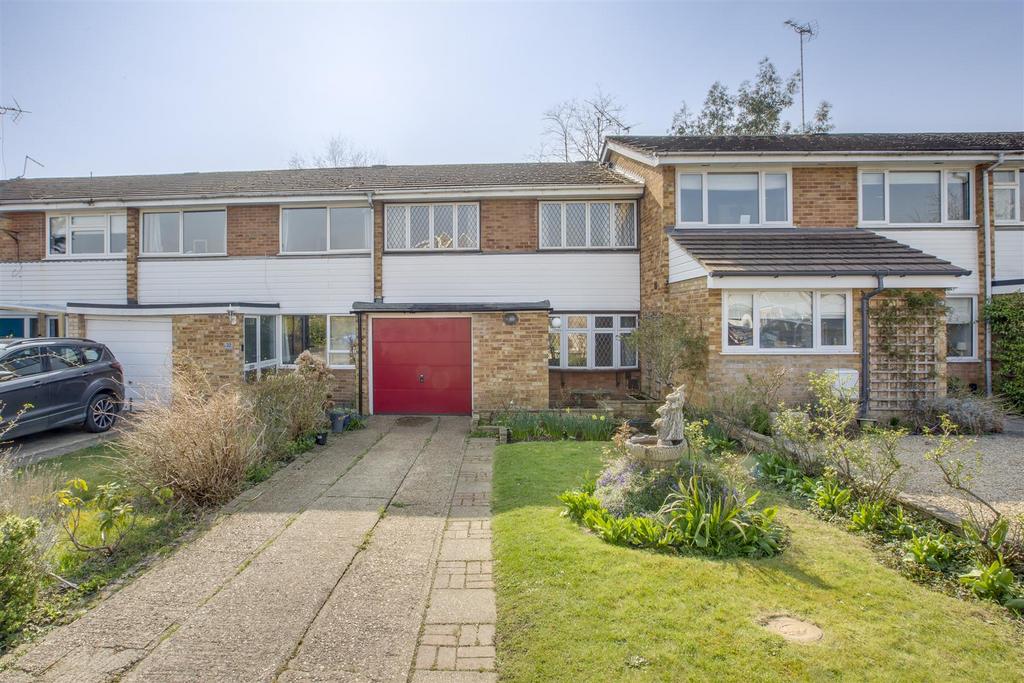 20 Dedmere Court, SL7 1 PL-1.jpg