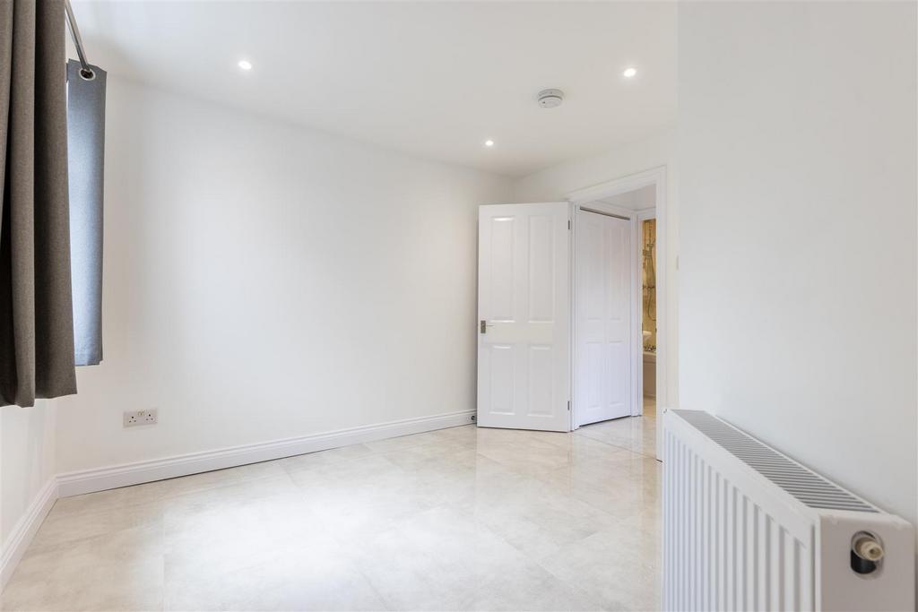 0 B6 A9234-HDR.jpg