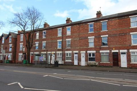 3 bedroom terraced house to rent, Beeston Road, Dunkirk, Nottingham, NG7 2JS