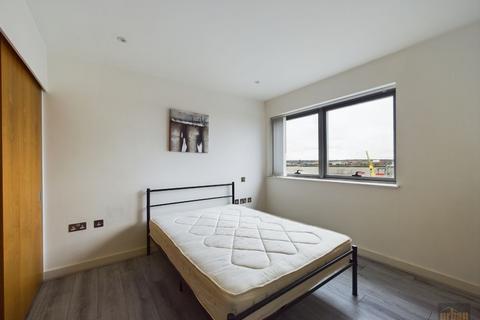 1 bedroom apartment to rent, William Jessop Way, Liverpool
