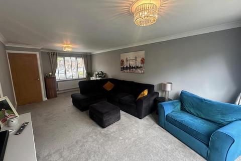 4 bedroom detached house for sale, Lagonda Close, Newport Pagnell