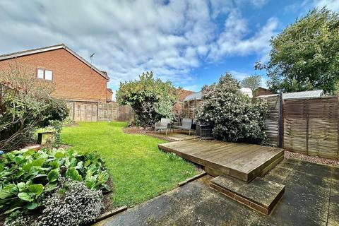 5 Claregate, Northampton, NN4 0QZ