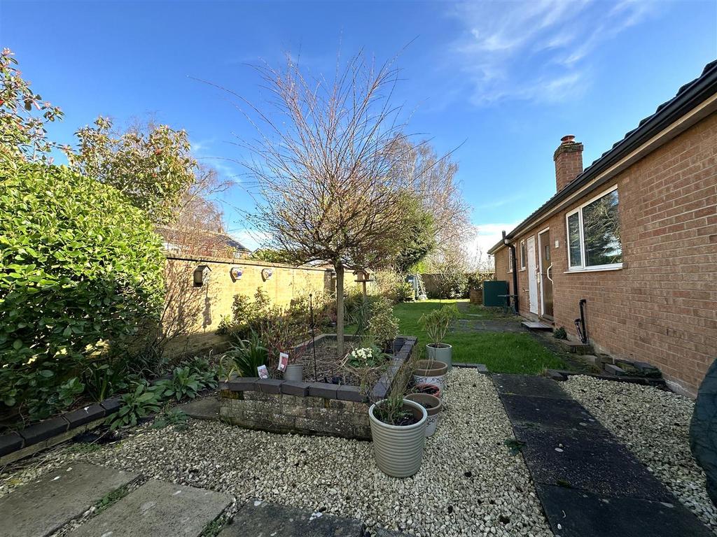 Rear Garden 867