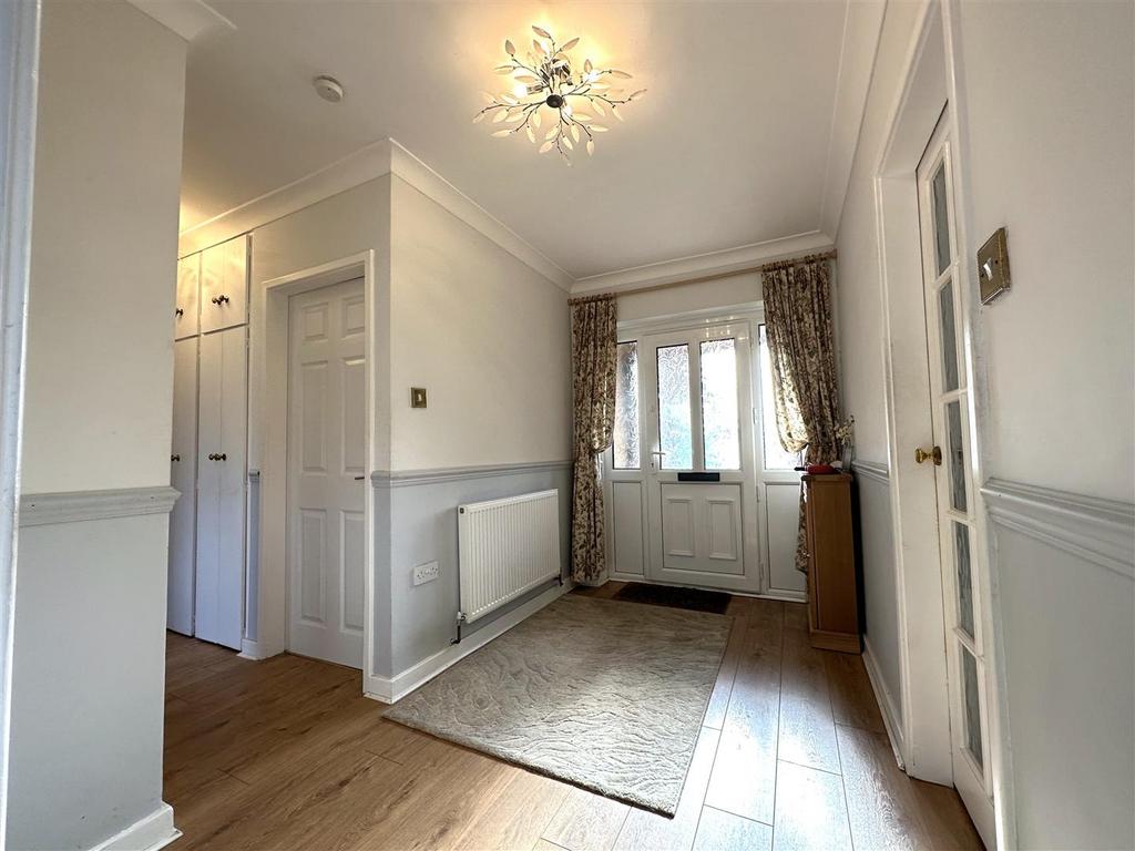 Entrance Hall 917