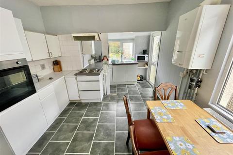 2 bedroom detached bungalow for sale, South Down Road, Plymouth PL2