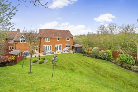 5 bedroom detached house for sale, Maple Close, Pulloxhill, MK45