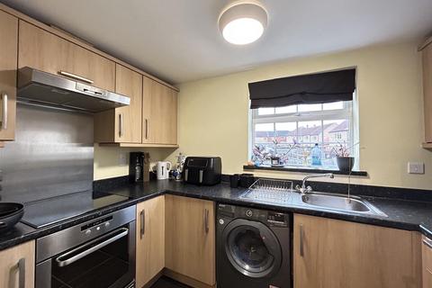 2 bedroom apartment for sale, Turner Drive, Ely CB7