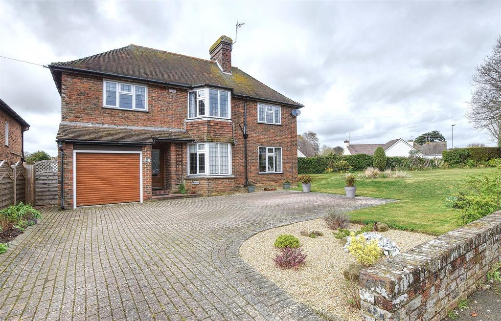 Walton Park, Bexhill-On-Sea 3 bed detached house for sale - £650,000