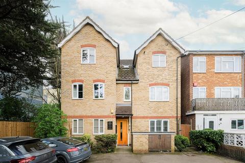 1 bedroom apartment for sale, Rose Avenue, South Woodford, London