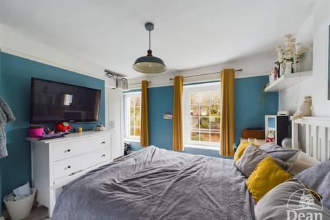 2 bedroom detached house for sale, Ruspidge Road, Cinderford