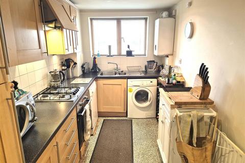 2 bedroom apartment for sale, Kilby Road, Stevenage SG1 2LU