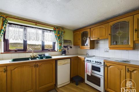 3 bedroom cottage for sale, Morse Road, Drybrook