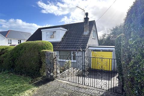 3 bedroom detached house for sale, Lostwood Road, St. Austell