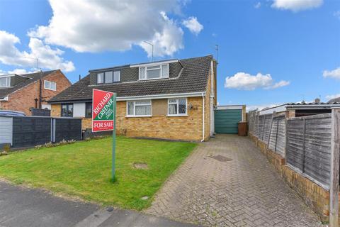 18 Brayford Close, Northampton, NN3 3LU