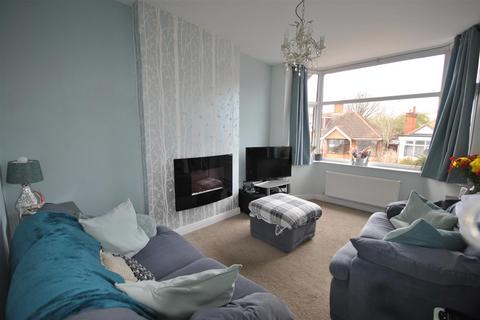 2 bedroom detached bungalow for sale, Reedway, Northampton